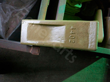 Гидравлический экскаватор 8e4402 Зубья ковша экскаватора