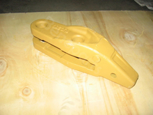 Болт гусеницы на переходнике J250 1u0257 от Casting