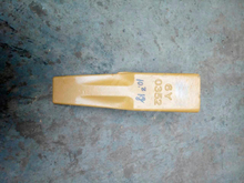 Зуб Потрошителя Ceterpillar R350 6y0352 от Casting