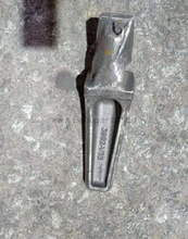 Переходник НАКОНЕЧНИКА ЗУБА ковша 3892-V33 Без крышки